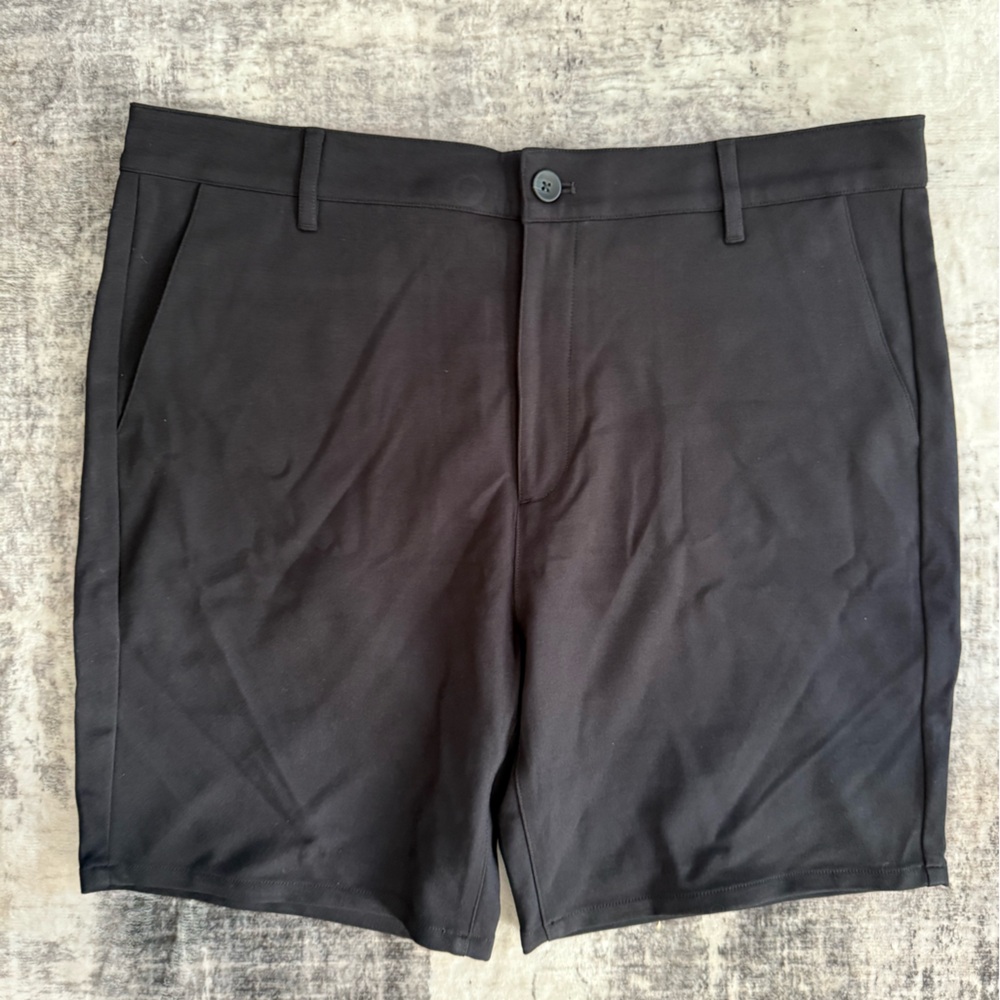 Classic Black Men's Flat Front Shorts - New Never Worn